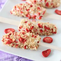 Frozen Yogurt Banana Pops