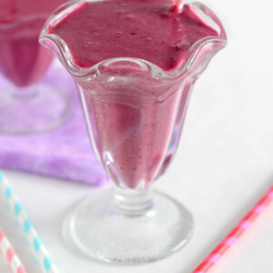 Blackberry Banana Lime Smoothie