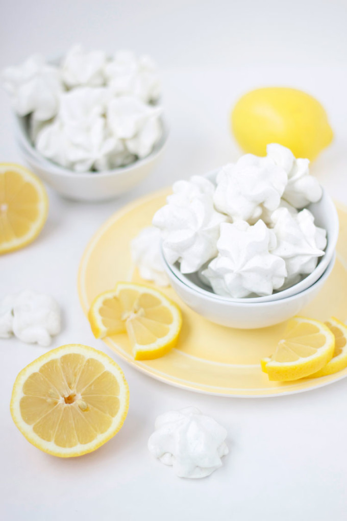 lemon and lavender meringue cookies
