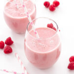 Raspberry Green Tea Smoothie | Green tea replaces juice and milk in this healthy and delicious smoothie! | www.reciperunner.com