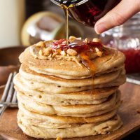 Peanut Butter & Jelly Stuffed Pancakes