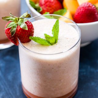 Keep cool this summer and enjoy all the health benefits of this Strawberry Melon Mint Kombucha Smoothie! A gluten-free, dairy-free and delicious way to quench your thirst!