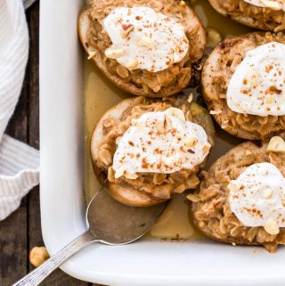 Move over baked apples! These Cinnamon Maple Oatmeal Baked Pears are the new star in town and they're perfect for your next fall or holiday brunch.