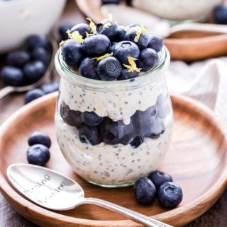 Blueberry Lemon Overnight Oats are a spring flavor you won't be able to resist! Thick, creamy and full of protein. They're perfect for a quick and balanced breakfast! #overnightoats #blueberries #lemon #breakfast #glutenfree