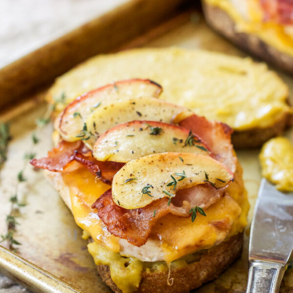 Cheddar, Bacon, Chicken, Apple Sandwiches with Honey Mustard Spread