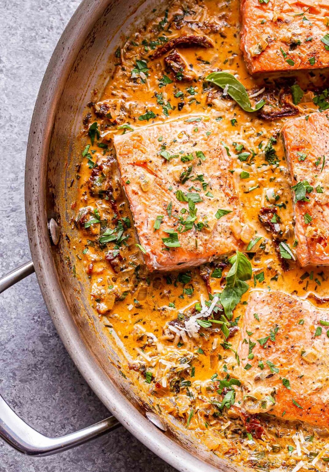 Creamy Sun Dried Tomato Salmon Recipe Runner