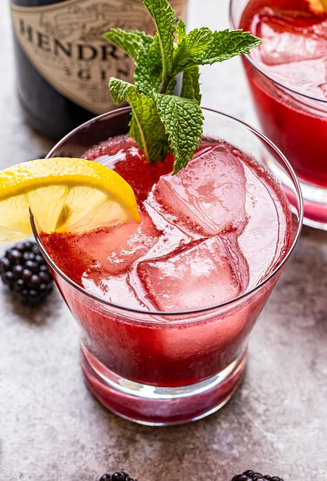 Blackberry Gin Fizz Recipe Runner