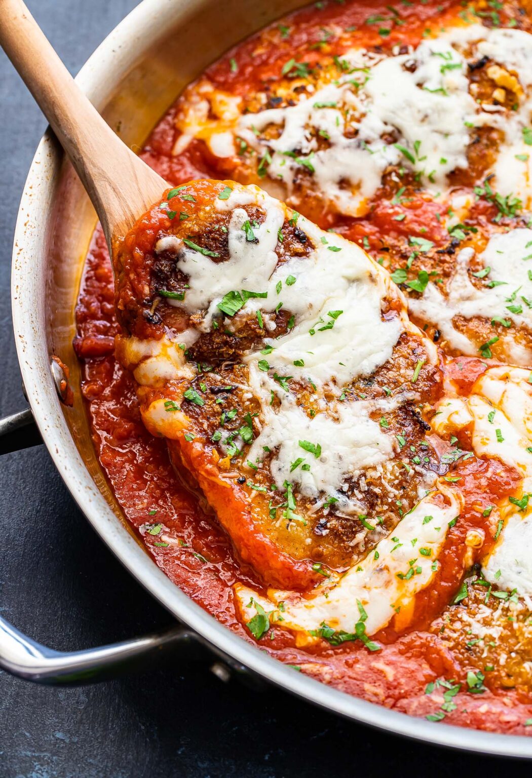 Delicious Skillet Chicken Parmesan