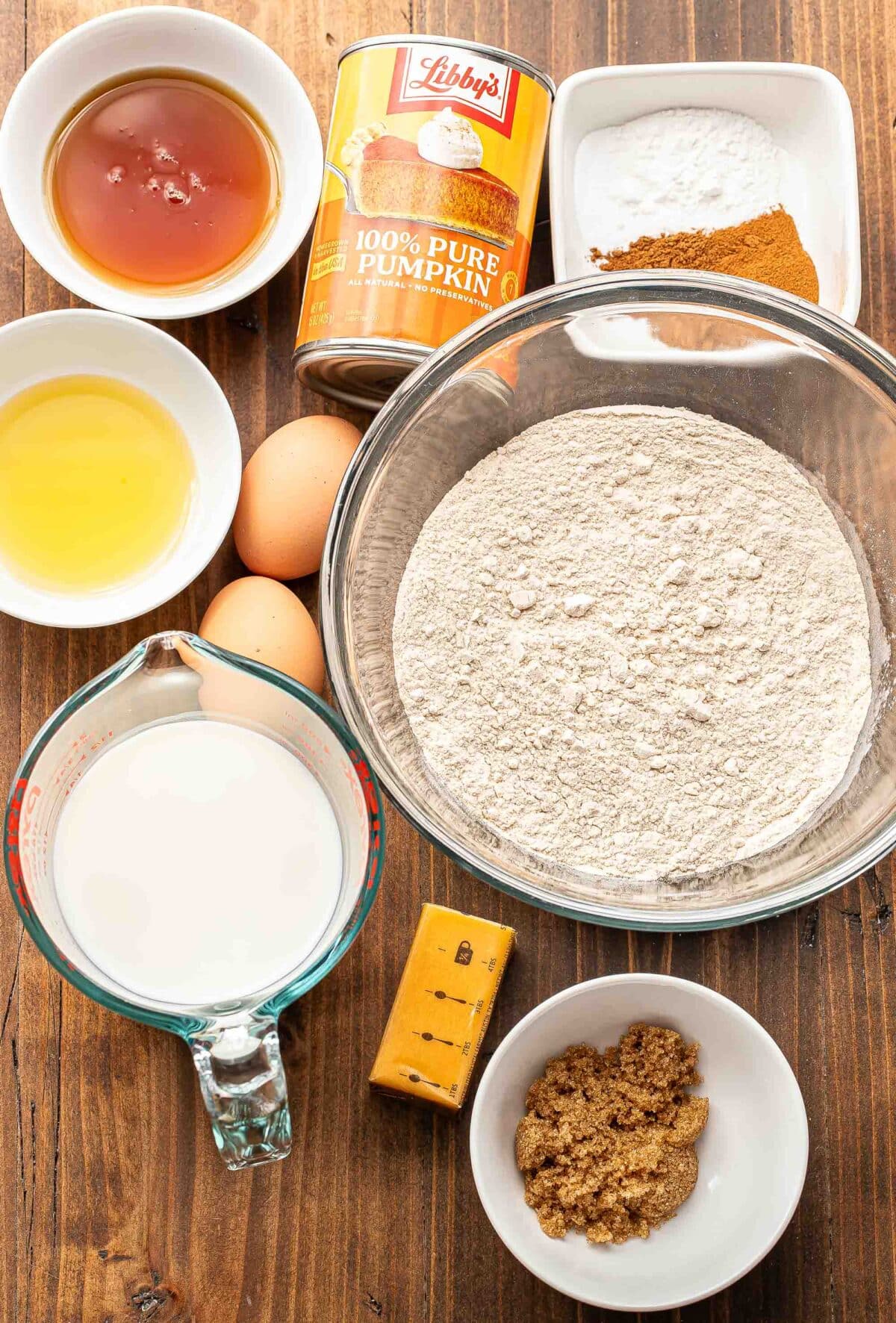 Ingredients used to make pumpkin pancakes.
