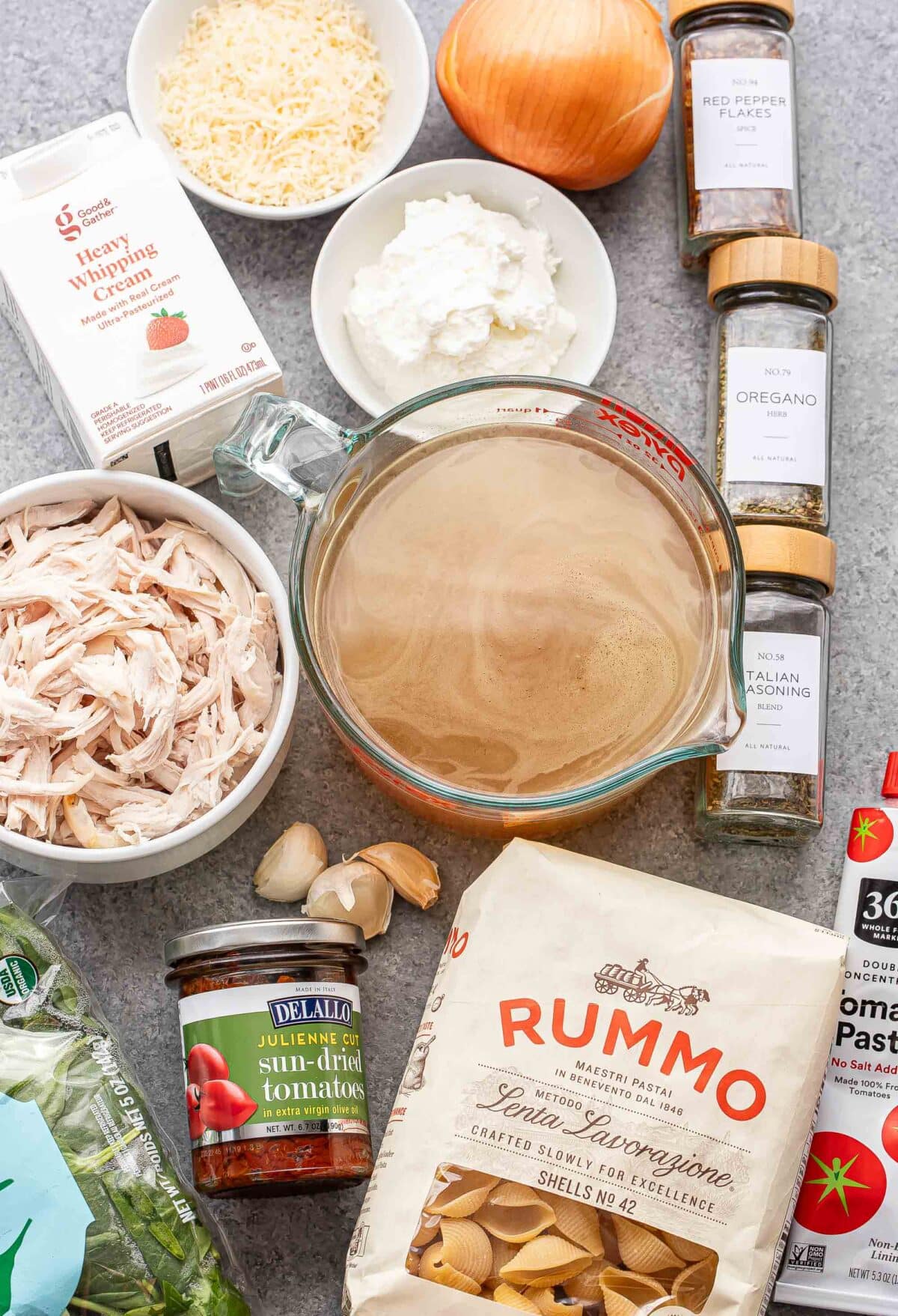 Ingredients used to make marry me chicken soup.