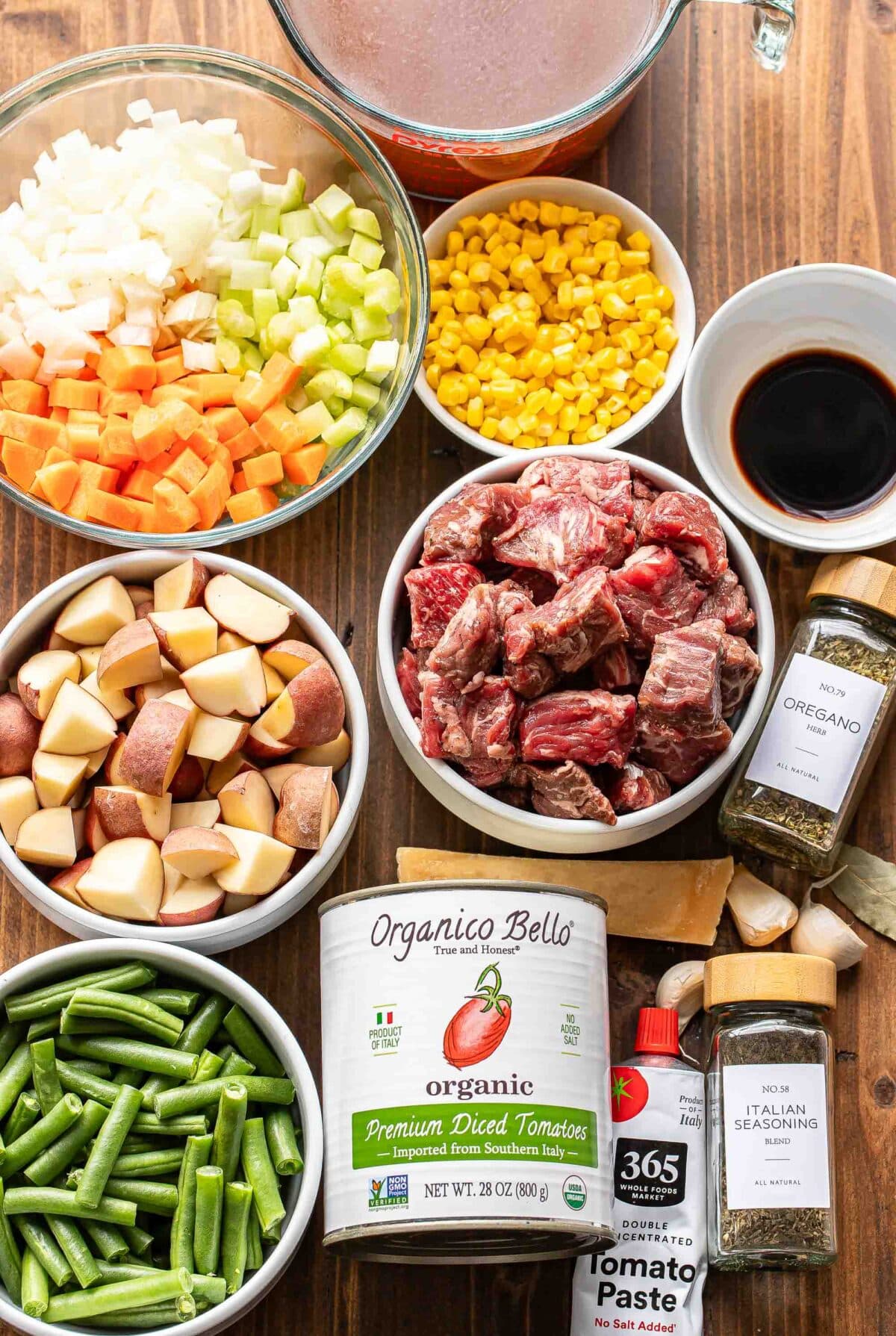 Ingredients used to make beef and vegetable soup.